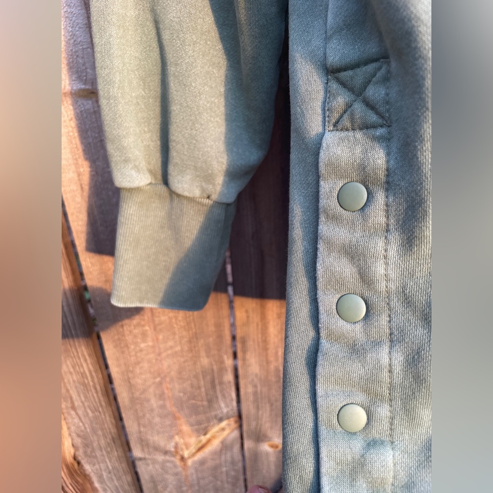 Daily Practice Anthropologie Hoodie size XS - Picture 3 of 4